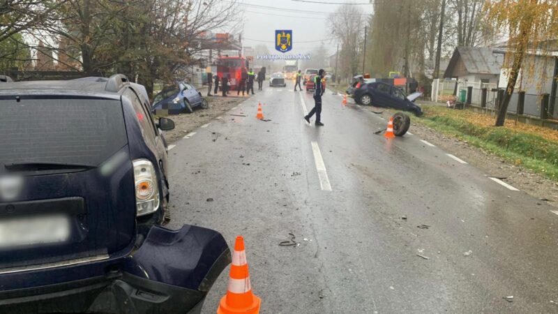 Carambol pe DN 72A, în localitatea Voinești Ieri, 12 noiembrie, un accident rutier a avut loc pe DN 72A, în localitatea Voinești, în urma unei coliziuni între trei autoturisme.