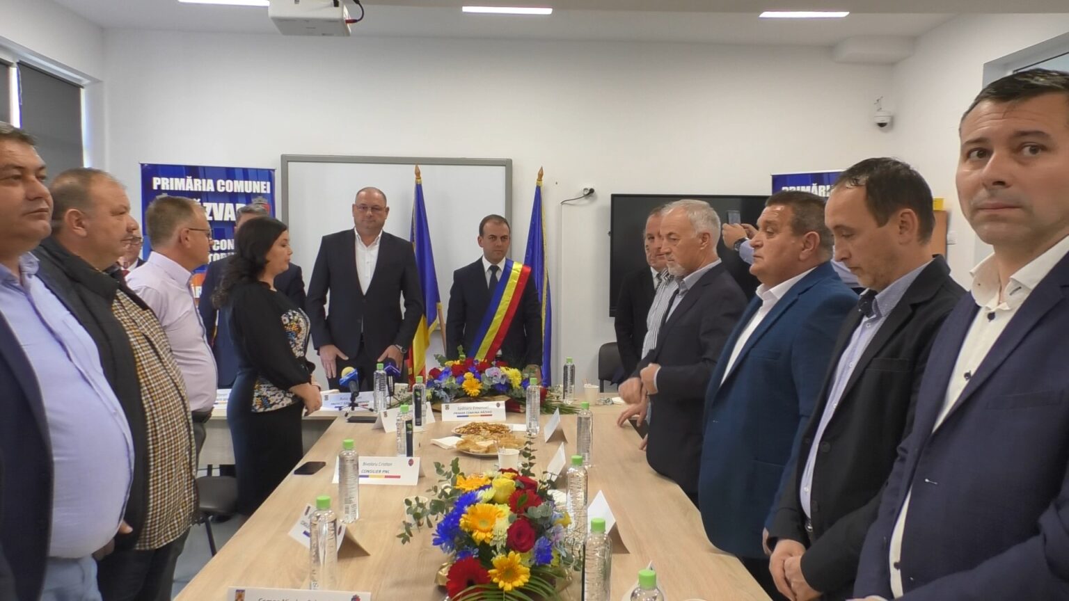 Emanuel Spătaru a depus jurământul pentru al treilea mandat de primar al comunei Răzvad, în cadrul unei ceremonii solemne