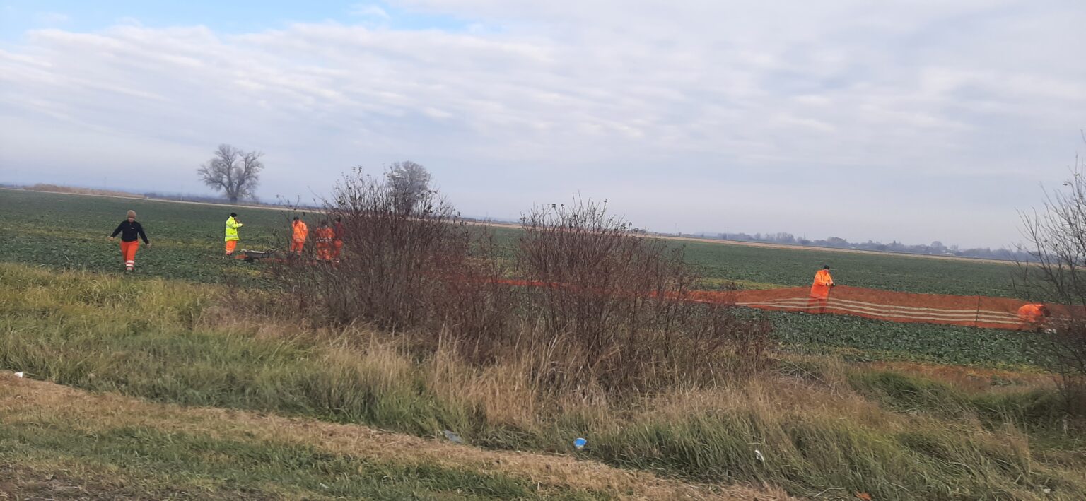 Drumarii din cadrul Secției de Drumuri Naționale Târgoviște au început, în această perioadă, pregătirile pentru sezonul rece