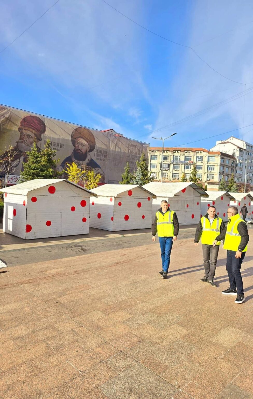 Municipiul Târgoviște se pregătește să strălucească în lumini festive și să aducă spiritul Crăciunului mai aproape de inima fiecărui locuitor.