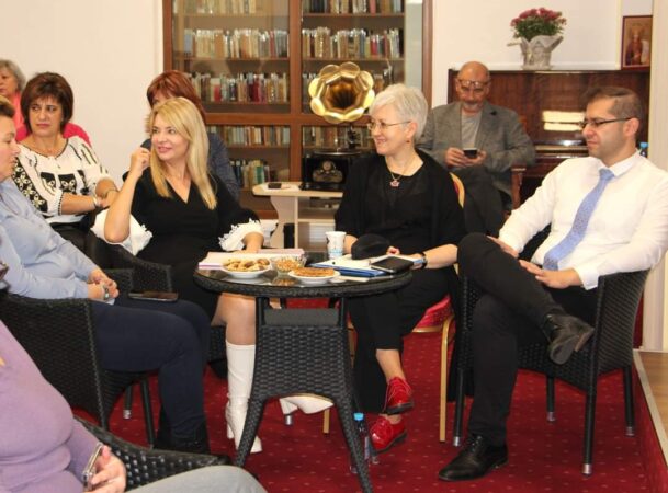 În perioada 20-22 noiembrie 2024, Biblioteca Județeană „I.H. Rădulescu” Dâmbovița va organiza un eveniment de excepție dedicat tuturor