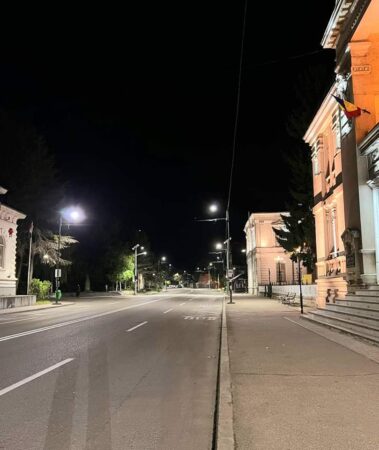 500.000.000 lei pentru modernizarea iluminatului în orașele și comunele din România, inclusiv în județul Dâmbovița Administrația Fondului pentru Mediu (AFM) va lansa sesiunea de înscriere în Programul Iluminat Public 2024, dedicat unităților