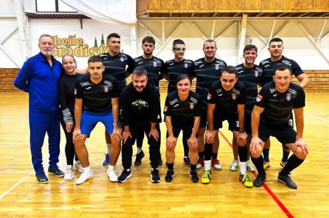 Selecționata Comisiei Județene de Arbitri Dâmbovița a avut o evoluție spectaculoasă în ediția 2024 a Cupei Prieteniei, încheind