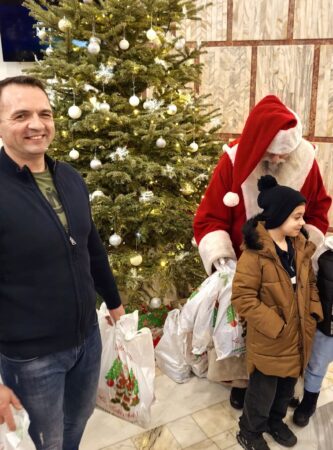 Cinematograful Independența a fost, pe 22 decembrie, locul unde magia Crăciunului a prins viață pentru copiii din oraș.