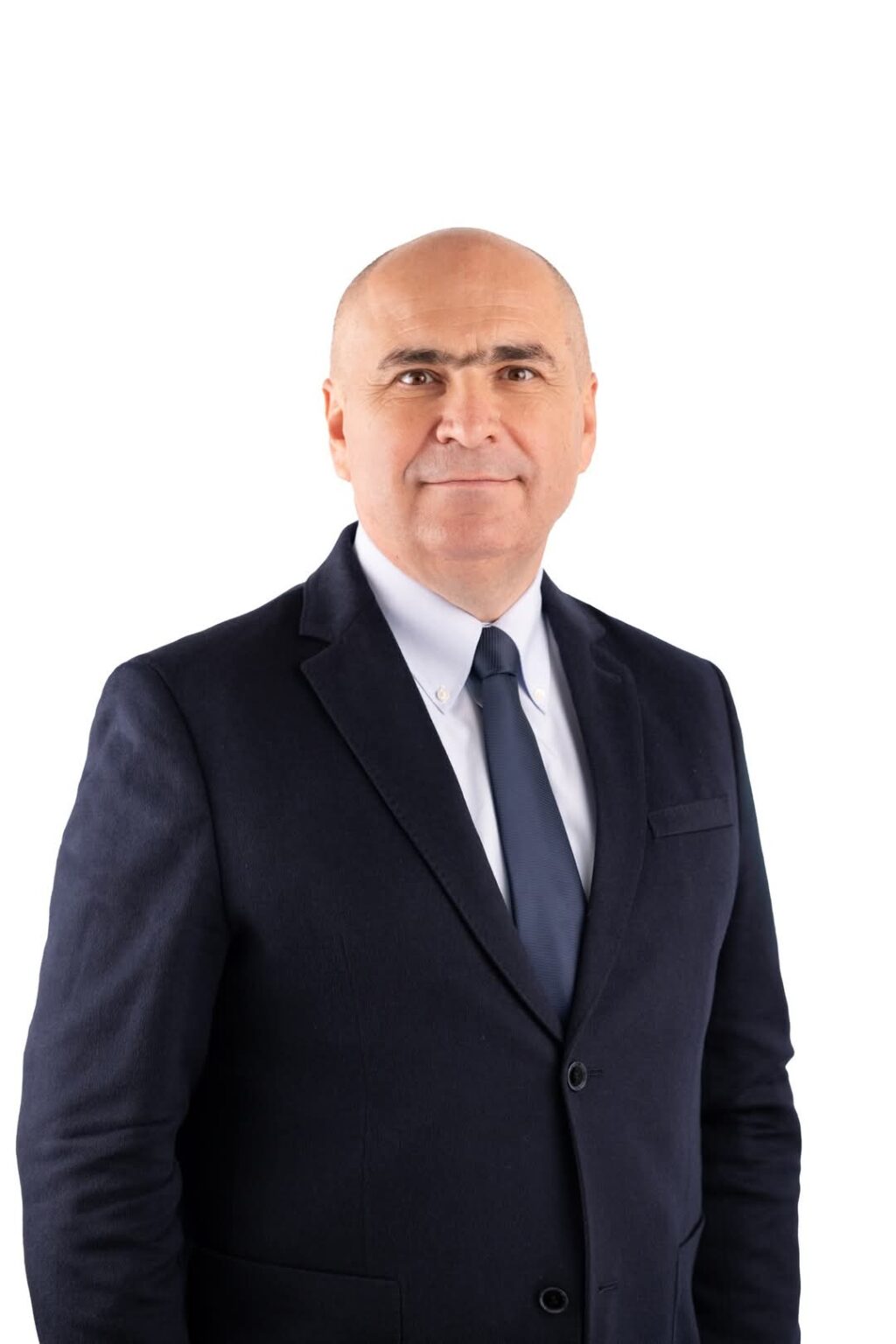 Partidele trebuie să înțeleagă că jocurile de orgolii nu vor mai aduce rezultate Președintele Partidului Național Liberal (PNL), Ilie Bolojan, a lansat un apel puternic către clasele politice din România, subliniind că timpul jocurilor