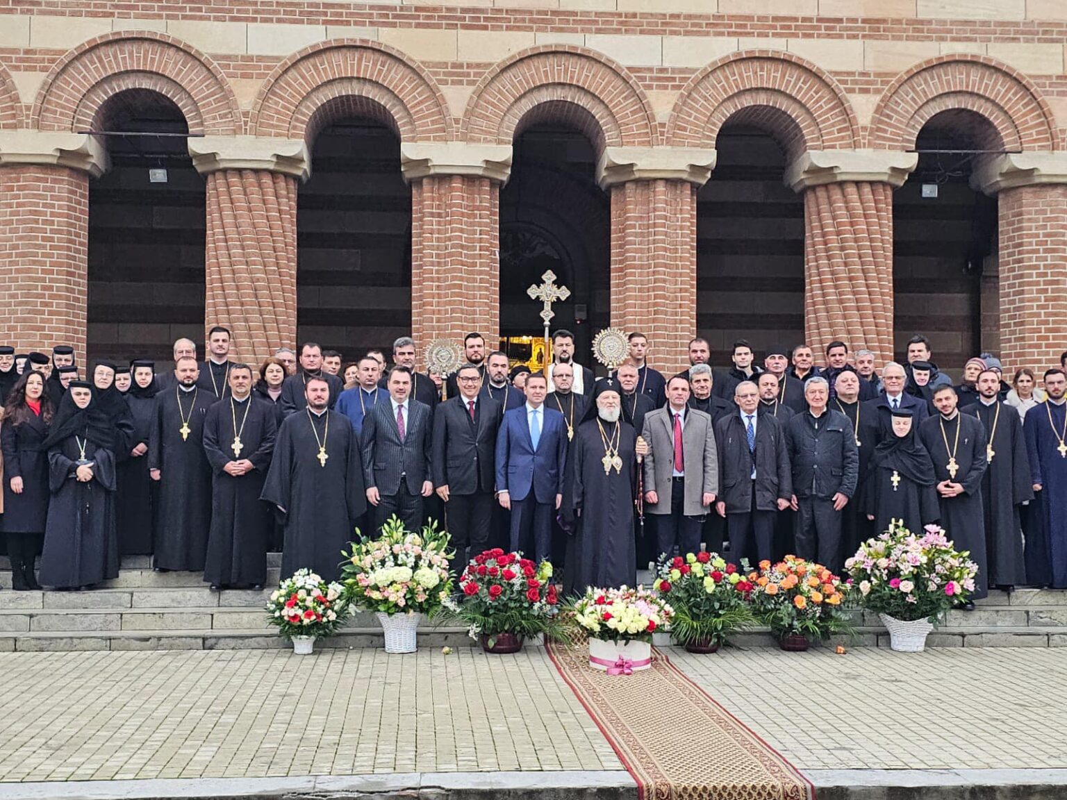 Pe 26 decembrie 1999, Părintele Mitropolit Nifon a fost întronizat Arhiepiscop al Târgoviștei, iar ieri s-au împlinit 25 de ani de la acest moment.