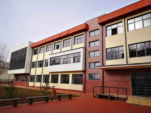 Municipiul Târgoviște a marcat un an 2024 de succes, cu realizări care îl plasează pe primul loc în mai multe domenii importante.