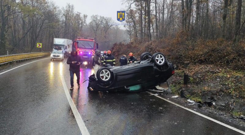 Un accident rutier a avut loc  pe DN 72, în apropiere de comuna Dragodana, județul Dâmbovița, unde un tânăr în vârstă de 22 de ani din Târgoviște