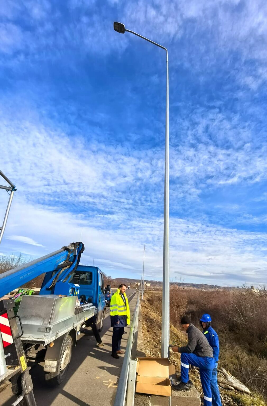 Primarul municipiului Târgoviște, Daniel Cristian Stan, a anunțat că lucrările la noul sistem de iluminat public de pe Bulevardul Eroilor