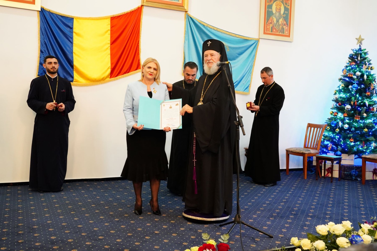 Mitropolitul Nifon a sărbătorit un moment deosebit în cadrul aniversării a 25 de ani de arhipăstorire, acordând distincții deosebite celor care au sprijinit activitatea
