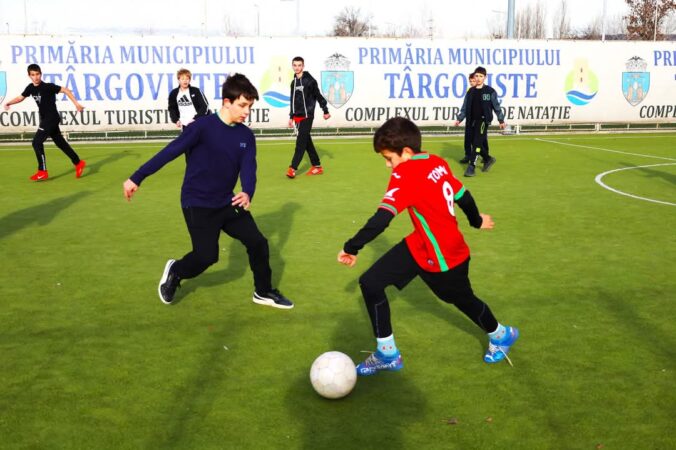 În cadrul programului „Săptămâna Altfel”, elevii Școlii Gimnaziale Răzvad au avut parte de o experiență de neuitat la Complexul Turistic