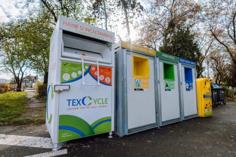 Începând cu 1 ianuarie 2025, România va implementa o nouă măsură importantă pentru protejarea mediului: colectarea separată a deșeurilor textile.