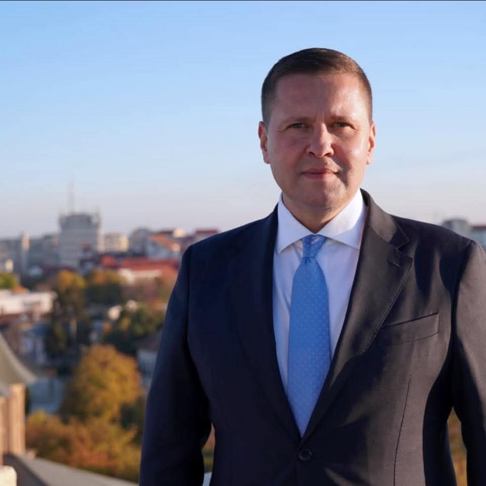 Președintele Consiliului Județean Dâmbovița, Corneliu Ștefan, a anunțat startul unui an 2025 promițător, cu o serie de investiții semnificative