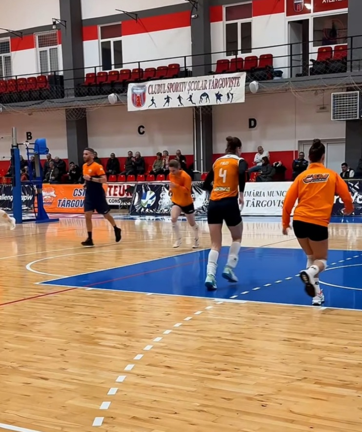 CSM Târgoviște a încheiat cu o luptă aprigă drumul în Challenge Cup, în fața echipei germane SC Potsdam, într-un meci plin de intensitate.