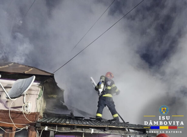 Incendiu în comuna Răzvad: Pompierii din Târgoviște au salvat o locuință În dimineața zilei de 9 ianuarie 2025, în jurul orei 06:36, un incendiu de proporții a izbucnit la o casă din comuna Răzvad, sat Gorgota