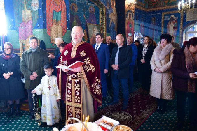 Comunitatea din Ghimpați a sărbătorit cu evlavie și bucurie ziua Sfântului Ioan Botezătorul Pe 7 ianuarie 2025, satul Ghimpați a fost plin de lumină și credință, la fel ca în fiecare an, cu prilejul sărbătoririi Sfântului Ioan Botezătorul