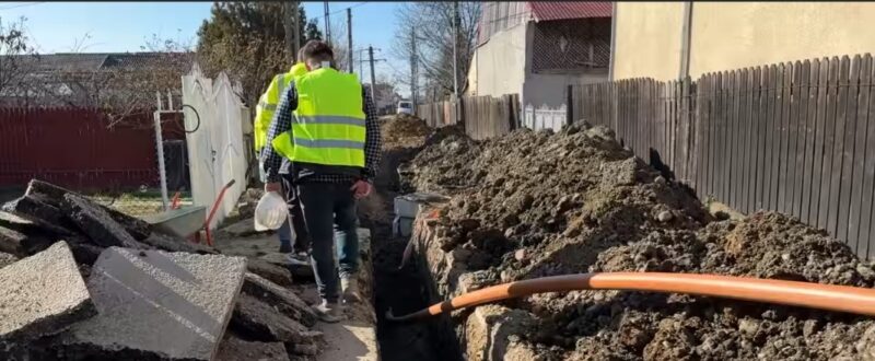 Primăria comunei Răzvad, sub conducerea primarului Emanuel Spătaru, anunță un proiect de infrastructură major  pentru locuitorii din mai multe zone ale comunei.