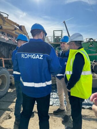Romgaz intră pe piața furnizării de gaze naturale pentru consumatori casnici și non-casnici Romgaz, compania energetică emblematică a României, face un pas important în extinderea activităților sale, devenind un furnizor major de gaze