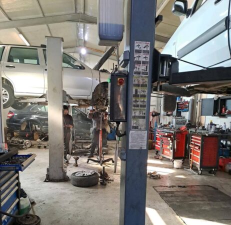 Sancțiune pentru un service auto din Dâmbovița, pentru gestionarea incorectă a deșeurilor Zilele trecute, o echipă de comisari ai Gărzii Naționale de Mediu – Comisariatul Județean Dâmbovița a efectuat un control de rutină asupra unui