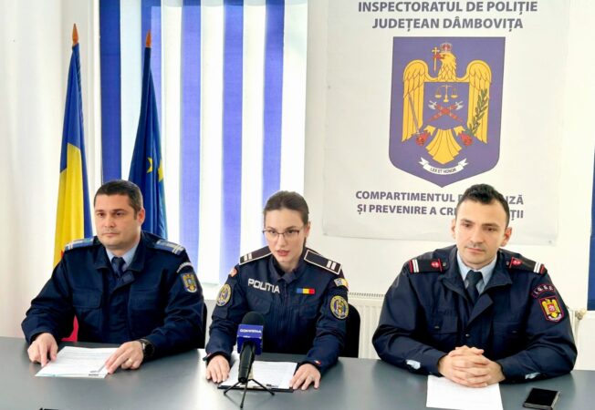 Siguranța și Ordinea, prioritate de gradul zero pentru Jandarmeria Dâmbovița În ultims săptămână, 31 decembrie 2024 – 7 ianuarie 2025, peste 100 de jandarmi dâmbovițeni au fost la datorie, asigurând siguranța cetățenilor