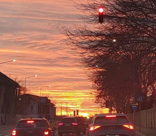 8 ianuarie, Ziua Internațională a Rotației Pământului: Descoperirea care a schimbat lumea Astăzi, 8 ianuarie, celebrăm Ziua Internațională a Rotației Pământului, un moment de reflecție asupra unuia dintre cele mai fascinante fenomene ale planetei noastre: mișcarea de rotație a Terrei.