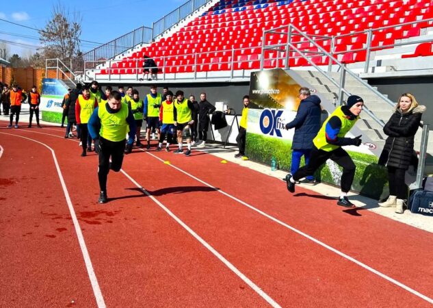 Arbitrajul dâmbovițean atinge un nou record: 77 de arbitri au participat la testarea fizică de iarnă Într-o atmosferă de competiție și profesionalism, 77 de arbitri județeni din Dâmbovița au fost prezenți la prima testare fizică din acest an