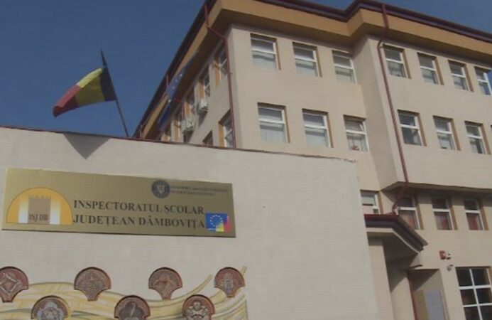 Astăzi, elevii din Dâmbovița revin la școală după vacanța de schi Elevii din județul Dâmbovița revin la cursuri astăzi, 24 februarie 2025, pentru a începe modulul 4 al anului școlar. Această perioadă marchează o tranziție importantă, având în vedere că modulele 3 și 4 au durate diferite, dar complementare, pentru a răspunde mai bine nevoilor educaționale ale elevilor din fiecare județ.