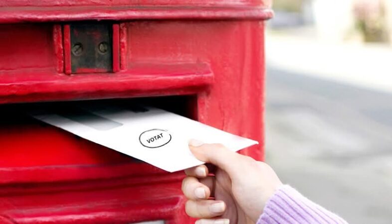 Votul prin corespondență pentru Alegerile Prezidențiale 2025: A început înregistrarea Alegătorii Români din Străinătate: Începe Înregistrarea pentru Votul la Alegerile Prezidențiale din 2025