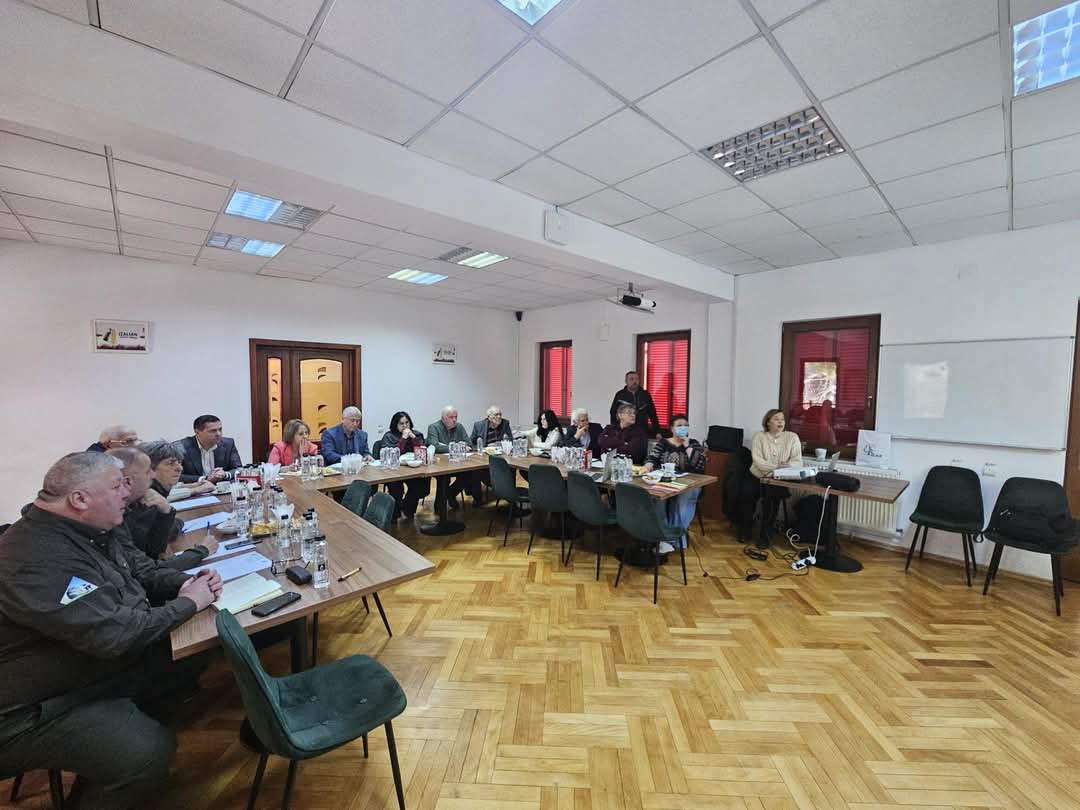 Județul Dâmbovița se pregătește să devină un magnet pentru iubitorii sporturilor de iarnă, odată cu lansarea proiectului „Cocora”,