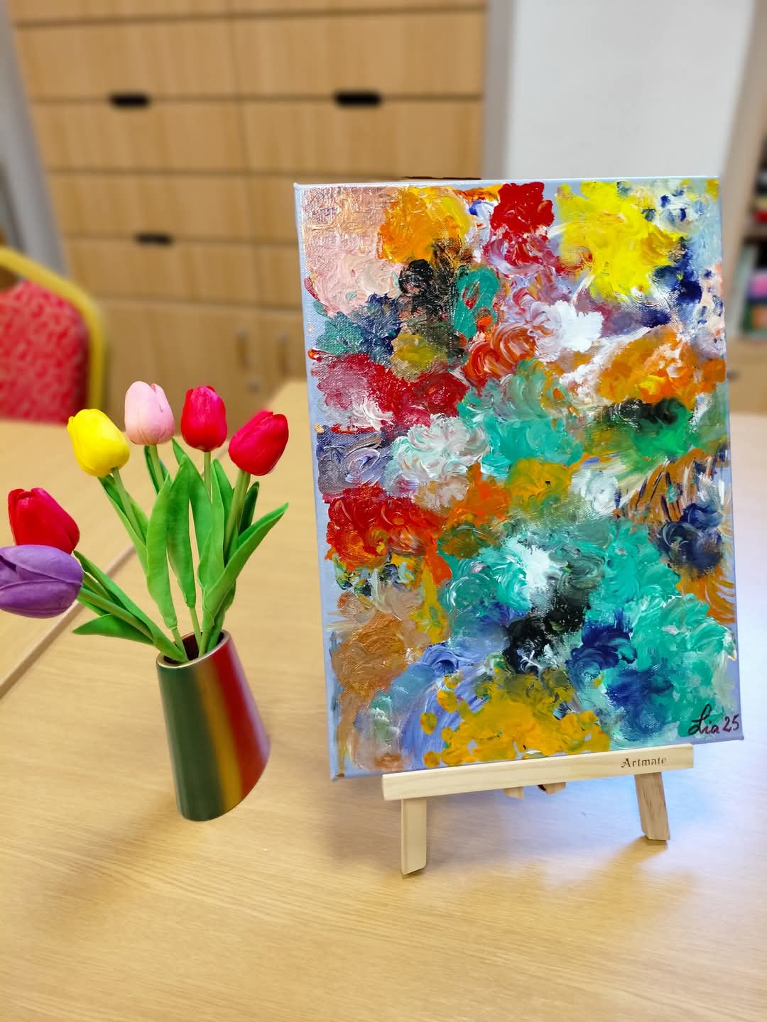 Ieri, 4 martie 2025, Clubul Seniorilor de la Sala Multimedia a Bibliotecii Județene Dâmbovița a fost gazda unui eveniment plin de căldură și tradiție, dedicat primăverii.