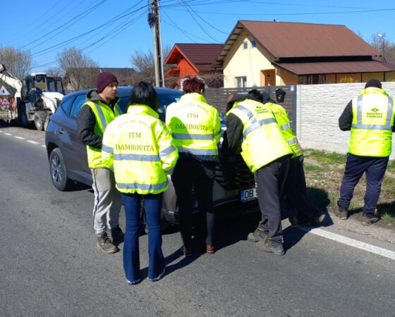 Controale drastice, făcute de ITM Dâmbovița: Verificări în domeniul construcțiilor și al securității în muncă În perioada 18-21 martie 2025, Inspectoratul Teritorial de Muncă Dâmbovița a desfășurat acțiuni de control în cadrul Campaniei Naționale, vizând verificarea respectării legislației