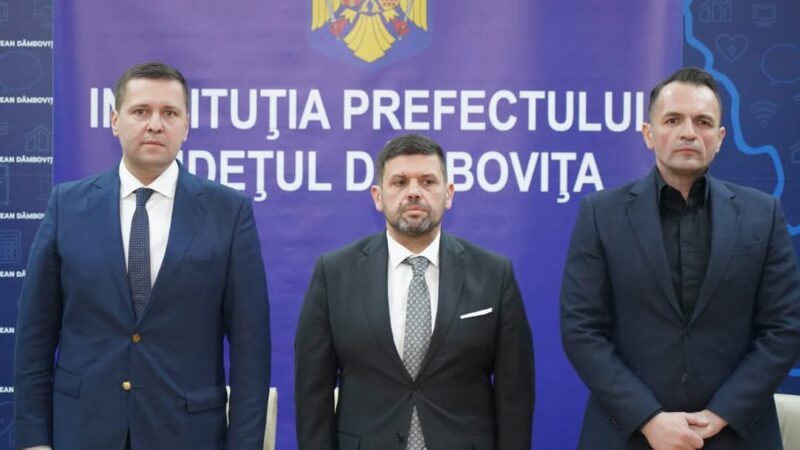 Președintele CJ Dâmbovița, Corneliu Ștefan: Marian Tănase, un prefect tânăr și determinat pentru Dâmbovița Un nou capitol pentru județul Dâmbovița a fost deschis, odată cu învestirea lui Marian Tănase în funcția de prefect al județului. Ceremonia oficială, desfășurată în prezența autorităților locale și regionale, a fost un moment important pentru administrația publică din Dâmbovița, marcat de sprijinul ferm al președintelui Consiliului Județean, Corneliu Ștefan.