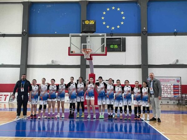 CSȘ Târgoviște a obținut victorii impresionante la Turneul 6 al Campionatului Național de Baschet Feminin U13 Echipa de baschet feminin U13 a Clubului Sportiv Școlar Târgoviște a obținut două victorii convingătoare în cadrul Turneului 6 al Campionatului Național, desfășurat pe 23 martie