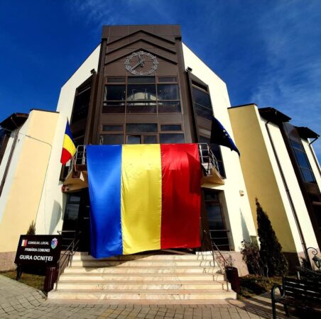 Comuna Gura Ocniței din județul Dâmbovița va organiza alegeri locale parțiale pe 4 mai 2025, pentru funcția de primar. Decizia a fost oficializată prin Hotărârea nr. 18/2025,