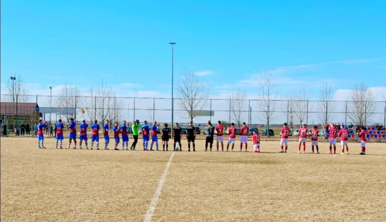 Rezultate spectaculoase în Liga 4: Echipele dâmbovițene continuă lupta pentru top În runda recentă din Liga 4 seniori, echipele din județul Dâmbovița au oferit meciuri pline de energie și determinare!