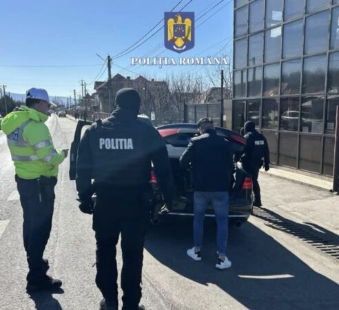 Pericol public: Tânăr prins băut la volan în Târgoviște Polițiștii Biroului Rutier din Târgoviște au oprit un autoturism pe strada Petru Cercel, condus de un tânăr de 25 de ani, din comuna Mănești.
