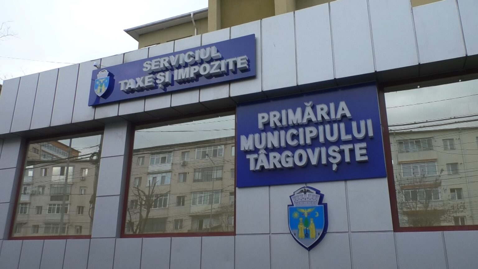 Primăria Târgoviște: Astăzi, 31 martie, este ultima zi pentru plata taxelor și impozitelor locale cu bonificație de 10% Primăria municipiului Târgoviște informează că termenul limită până la care se pot plăti taxele și impozitele locale,