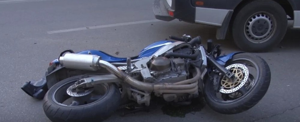 Ieri, 19 martie 2025, în jurul orei 14:30, Poliția Orașului Găești a fost sesizată cu privire la un accident rutier petrecut pe DN7, în localitate