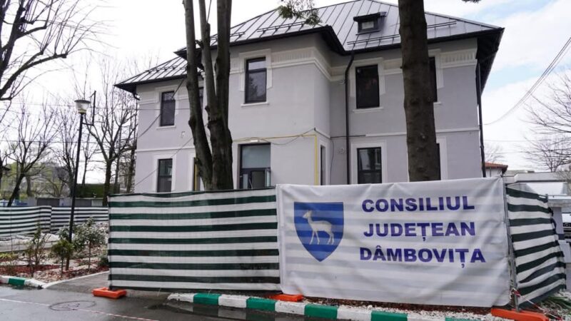 Investiții majore în sănătate: La Spitalul Județean Târgoviște, CJ Dâmbovița continuă procesul de modernizare cu un proiect de 10,5 milioane lei Consiliul Județean Dâmbovița, sub conducerea președintelui Corneliu Ștefan, a făcut un alt pas important în transformarea infrastructurii sanitare din județ,