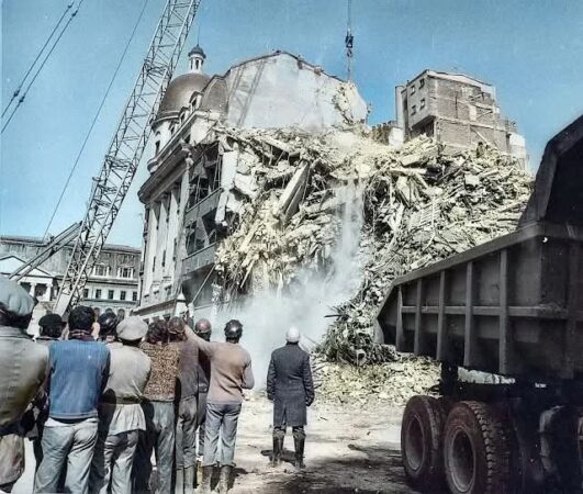 𝟰𝟴 𝗱𝗲 𝗮𝗻𝗶 𝗱𝗲 𝗹𝗮 𝗰𝘂𝘁𝗿𝗲𝗺𝘂𝗿𝘂𝗹 𝗱𝗶𝗻 𝟭𝟵𝟳𝟳 Ziua de 4 martie a devenit marcantă începând cu 1977, zi care a rămas în memoria multor oameni. 48 de ani au trecut de la marele cutremur (magnitudine 7,4 Mw; 94 km adâncime) care a zguduit întreaga țară și regiunile învecinate, producând cele mai mari pierderi din istoria României.