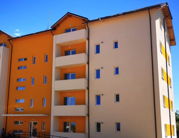 Primăria municipiului Târgoviște, în colaborare cu Ministerul Dezvoltării, Lucrărilor Publice și Administrației, prin Agenția Națională pentru Locuințe