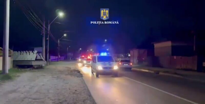 Ieri,  17 martie 2025, polițiștii din cadrul Poliției Orașului Găești, împreună cu luptători de la Serviciul Acțiuni Speciale și jandarmi,