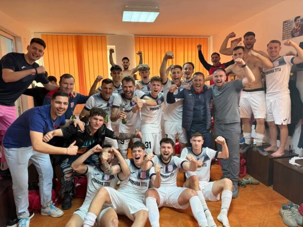 Urban Titu s-a calificat în play-off-ul Ligii 3 după un sezon impresionant Urban Titu continuă să surprindă și să își scrie istoria în fotbalul românesc! Echipa, proaspăt promovată în Liga 3, a încheiat sezonul regulat pe un meritoriu loc 4 în seria C5
