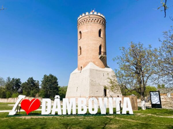 Muzeele Complexului Național Muzeal „Curtea Domnească” Târgoviște, deschise special de 1 Mai Muzeele Complexului Național Muzeal „Curtea Domnească” Târgoviște, deschise special de 1 Mai