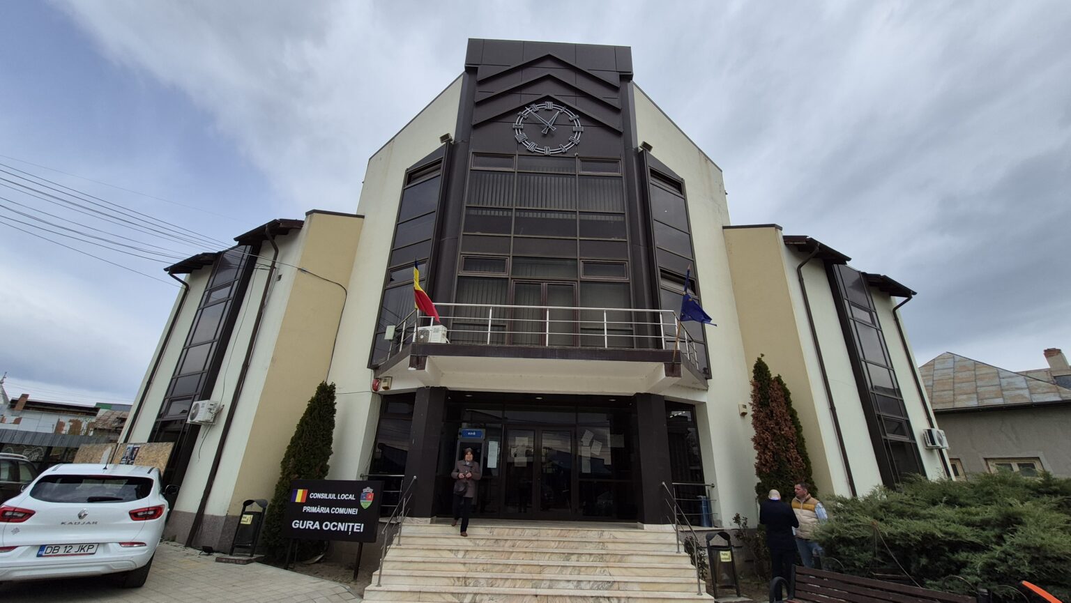 În data de 4 mai 2025, vor avea loc alegeri locale parțiale și în comuna Gura Ocniței, județul Dâmbovița. Campania electorală începe pe 19 aprilie 2025 și se va încheia pe 3 mai 2025, la ora 07:00. 