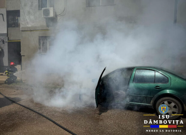 Un incendiu a izbucnit la un autoturism staționat în municipiul Târgoviște.