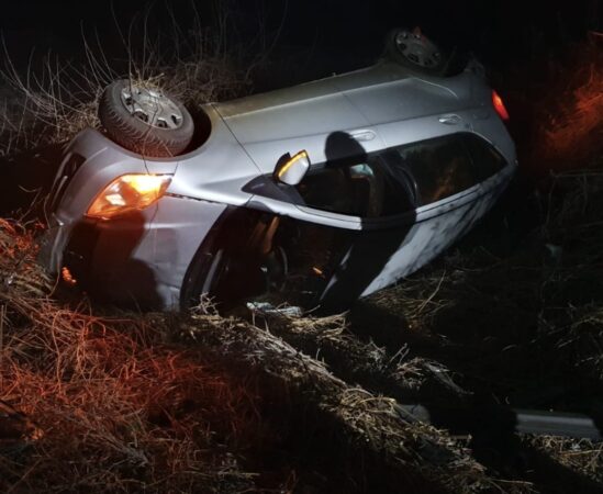 Bărbat din Ludești, cercetat după ce a condus băut și fără permis și a ajuns cu mașina în șanț Polițiștii Secției nr. 8 Poliție Rurală Valea Mare au fost sesizați prin SNUAU 112 cu privire la un autoturism găsit avariat într-un șanț, pe raza localității Scheiu de Jos.