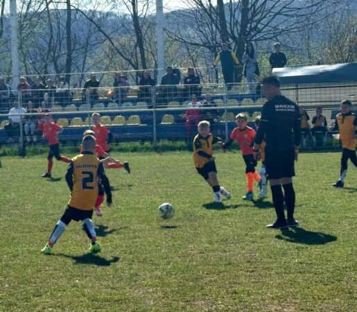 O nouă etapă de succes în Interliga Dâmbovița, organizată cu profesionalism de clubul Golden Dribling O nouă etapă din cadrul Interligii Dâmbovița a avut loc la Pucioasa, competiția dedicată tinerelor talente din fotbalul românesc