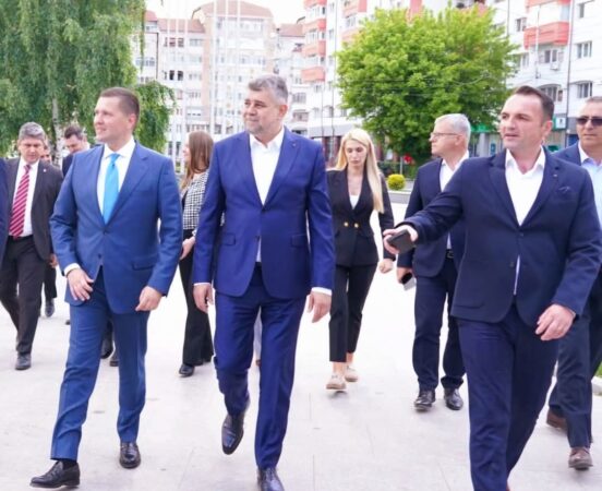 Cetățenii vor putea obține documente notariale în format digital prin platforma Top-not Un nou proiect de lege care reglementează activitatea notarială în mediul digital a primit raport favorabil din partea Comisiei juridice, de disciplină și imunități