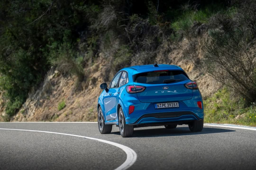 Competiția „Best Electric Car 2025” în România începe cu primele modele finaliste